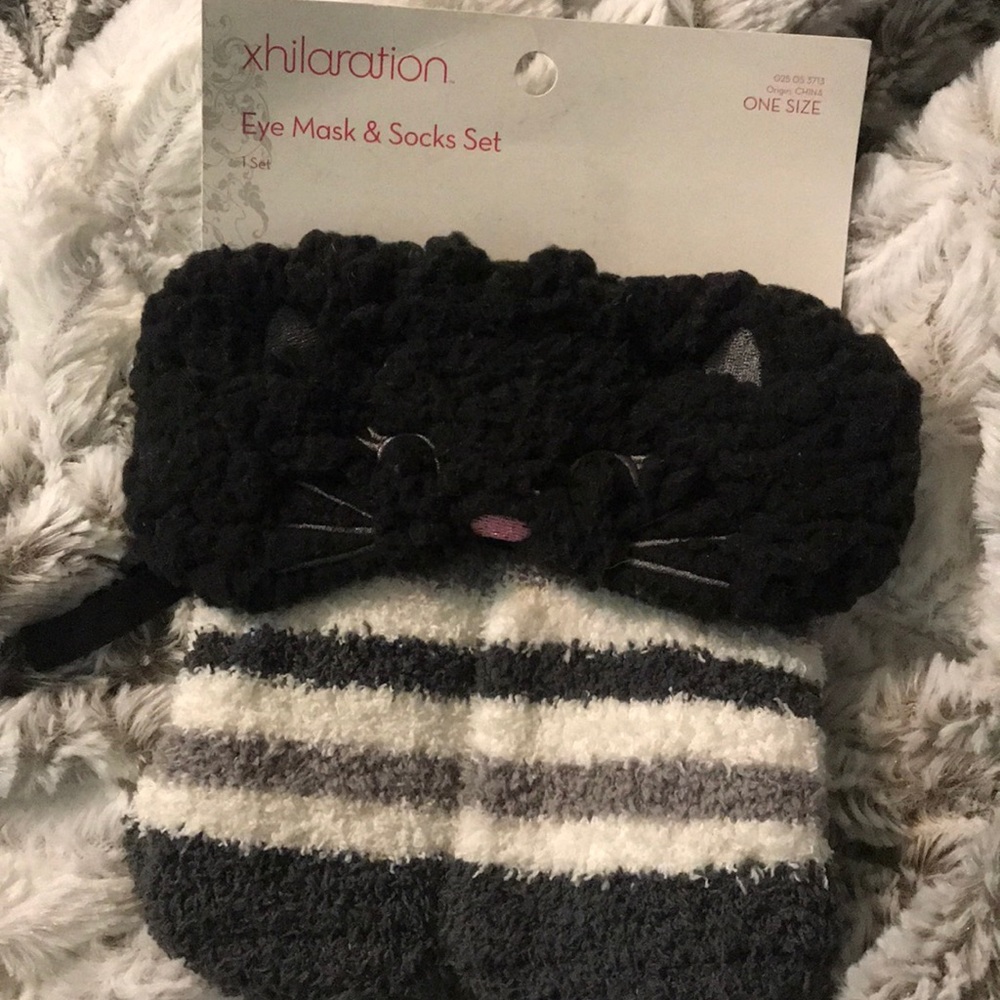 Eye Mask & Socks Set